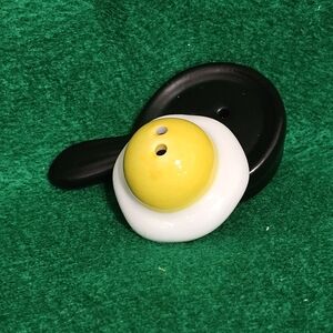 Fried Egg Salt & Pepper Shakers from Cracker Barrel